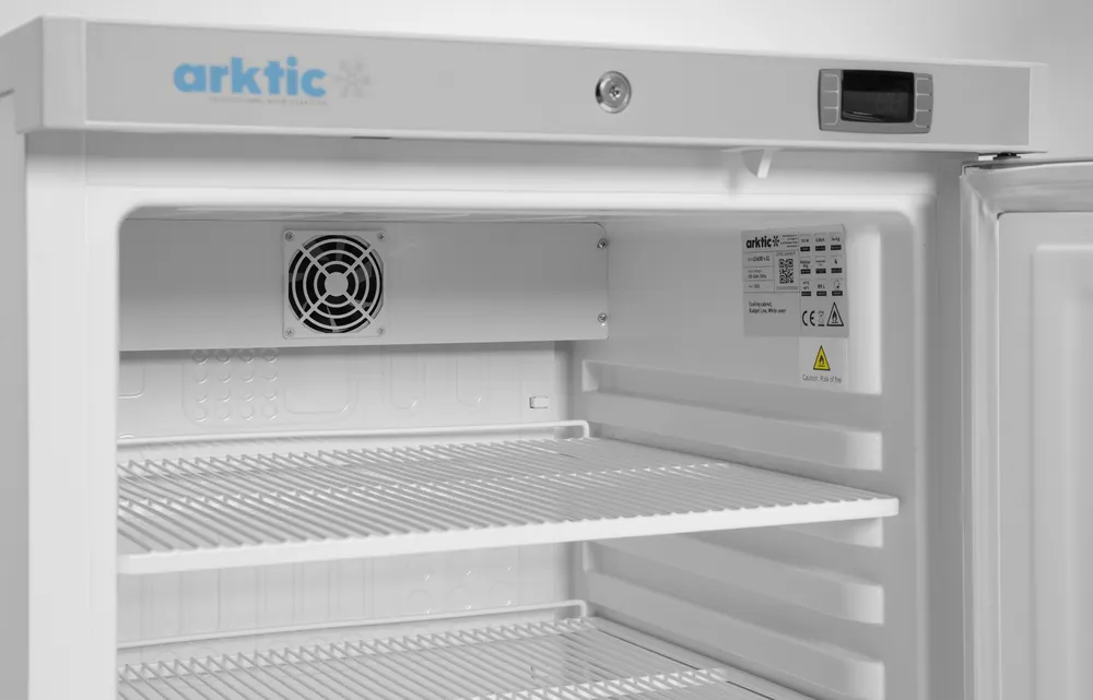 Vis Budget Line cooling cabinet in a white painted steel casing, Arktic, Budget Line, 100L, White, 230V/110W, 637x600x(H)835mm, bilde 5